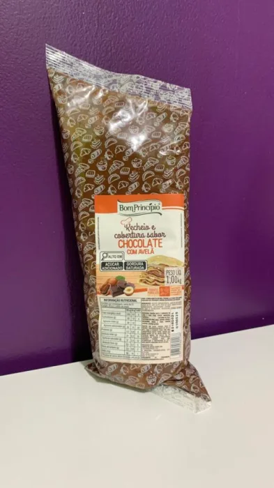 Chocolate com avelã 1,01kg